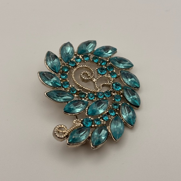 Aqua Blue & Silver Rhinestone Spiral Swirl Brooch - Picture 7 of 11